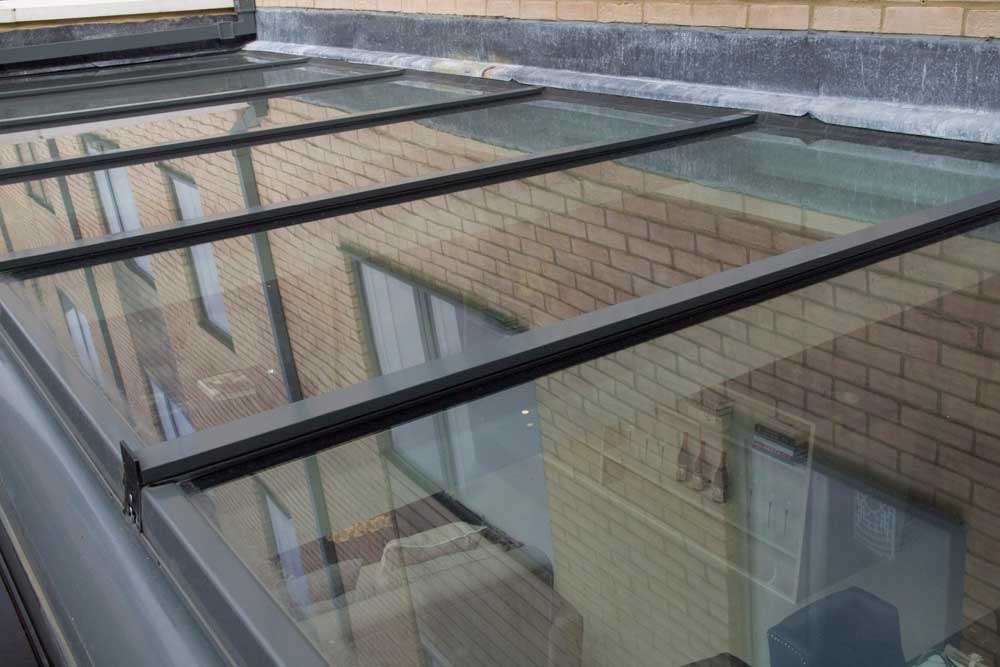 What are benefits of Glass Roof? | ZeroPercent